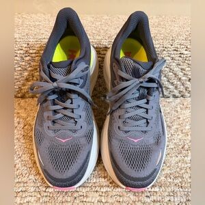 Hoka Bondi 9 Women’s Size 9